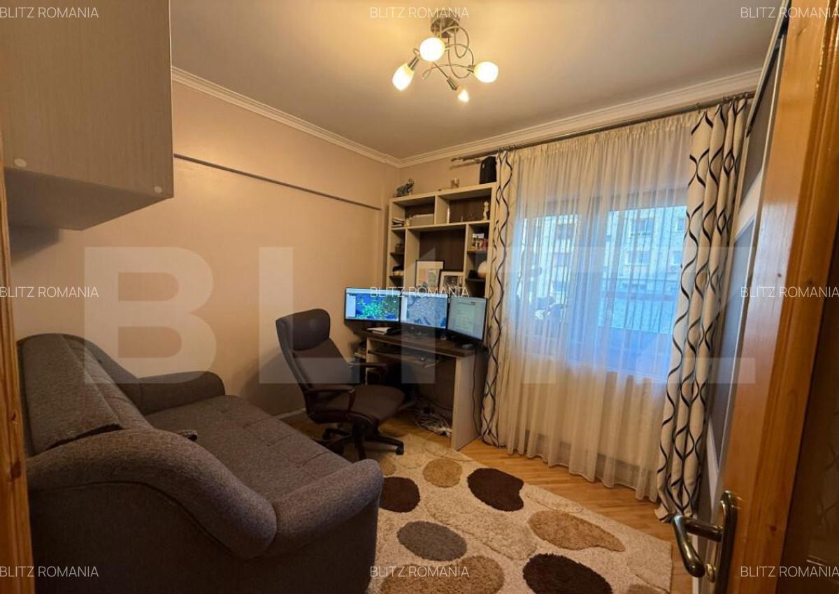 Apartament 4 camere, etaj intermediar, cartier Burdujeni - 3 Apartament 4 camere, etaj intermediar, cartier Burdujeni - 3