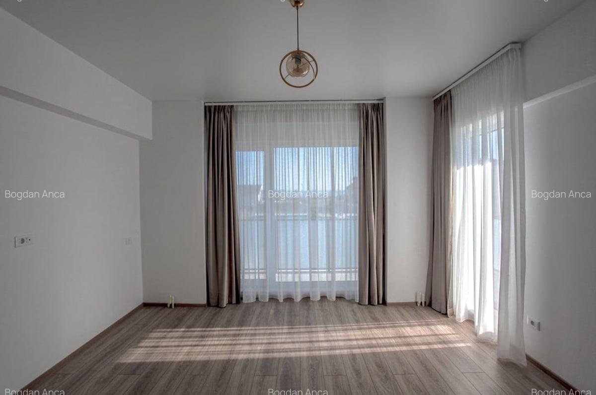 Locuinta cu bucatarie inchisa, luminosa bloc finalizat Mamaia Nord - 8