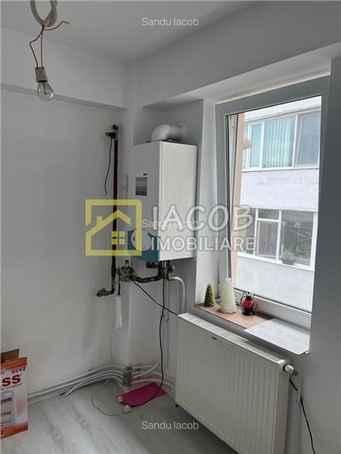 Spatiu birouri/comercial, str Miron Costin, Bacau - 13
