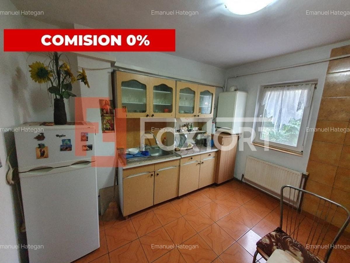 Comision 0% Apartament cu 3 camere decomandat - zona Dambovita - 6