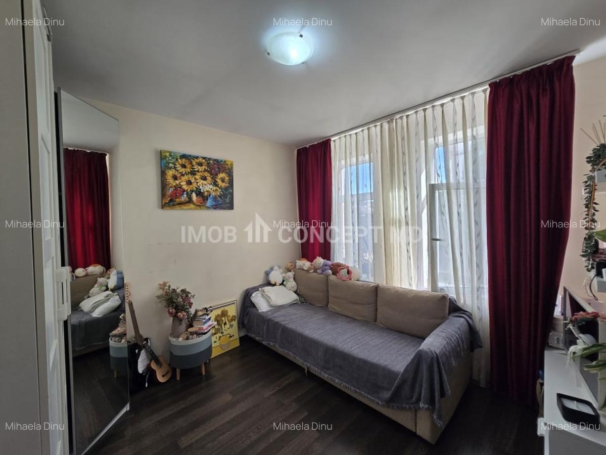 VANZARE CASA 3 CAMERE in zona Democratiei - 14
