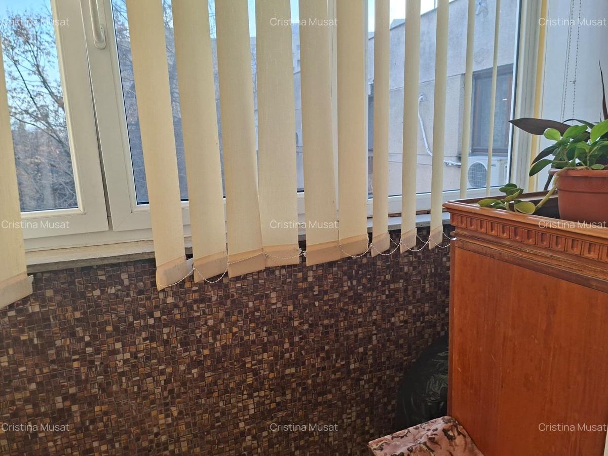 Titan-aleea Rotunda-bloc tip H - 10