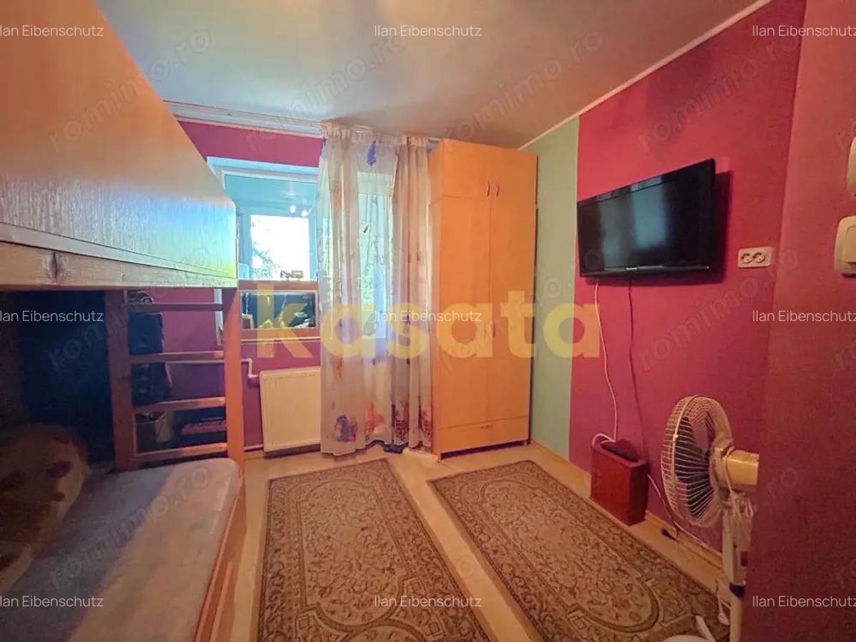 Apartament 3 camere Cranga?i, vizavi de Auchan, etaj 3 - 6