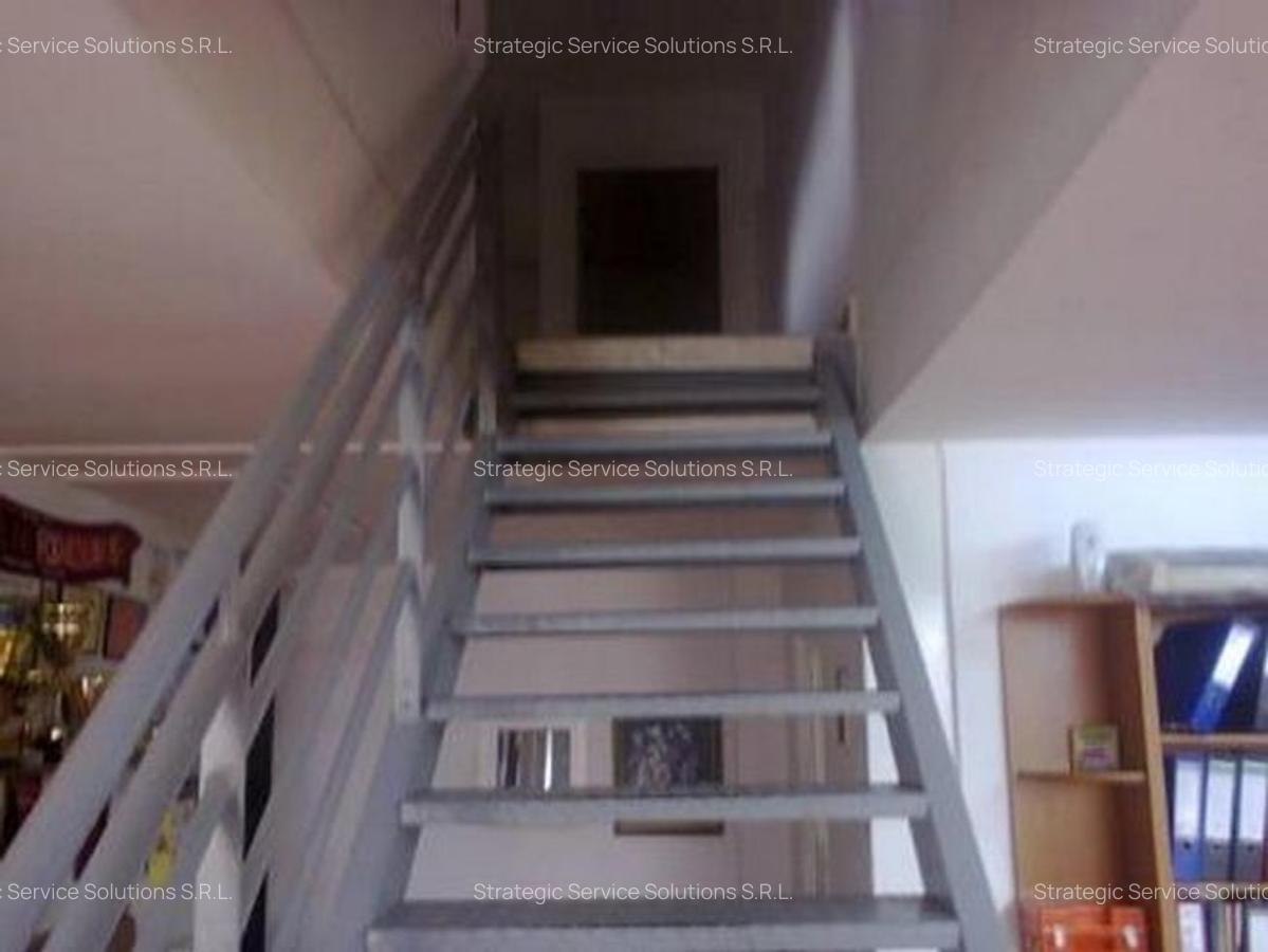 Hala industriala+anexe 1200mp, teren 7742mp, Timisoara, Buziasului, com=0% - 7