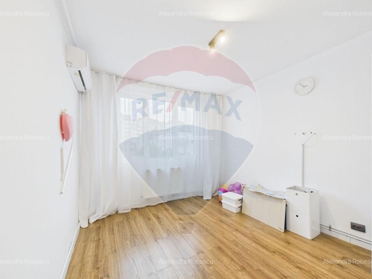 Apartament cu 4 camere de vanzare - Rahova - 14