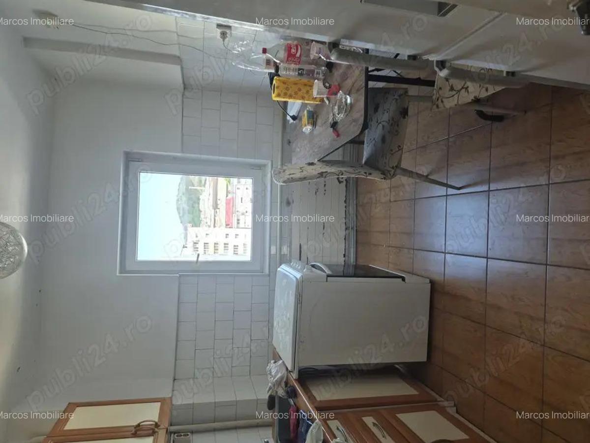 Inchiriez 4 camere Govandar - 5