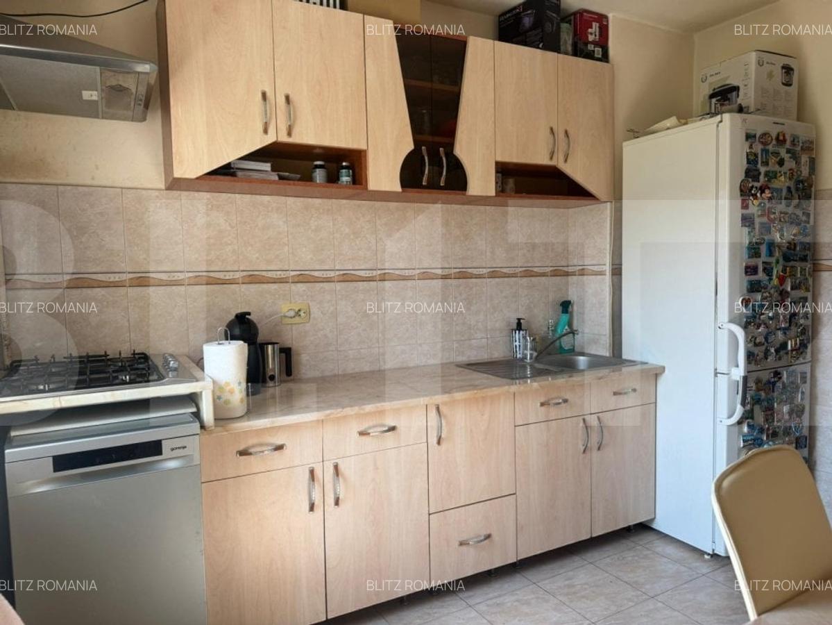 Apartament de vanzare, cu 3 camere, 73 mp, Soarelui - 4