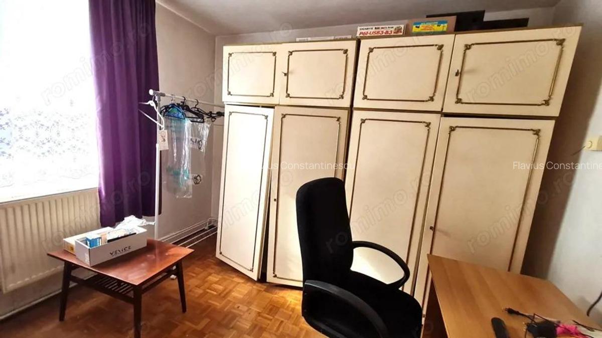 Apartament 3 camere decomandat, zona Strand - 5 Apartament 3 camere decomandat, zona Strand - 5