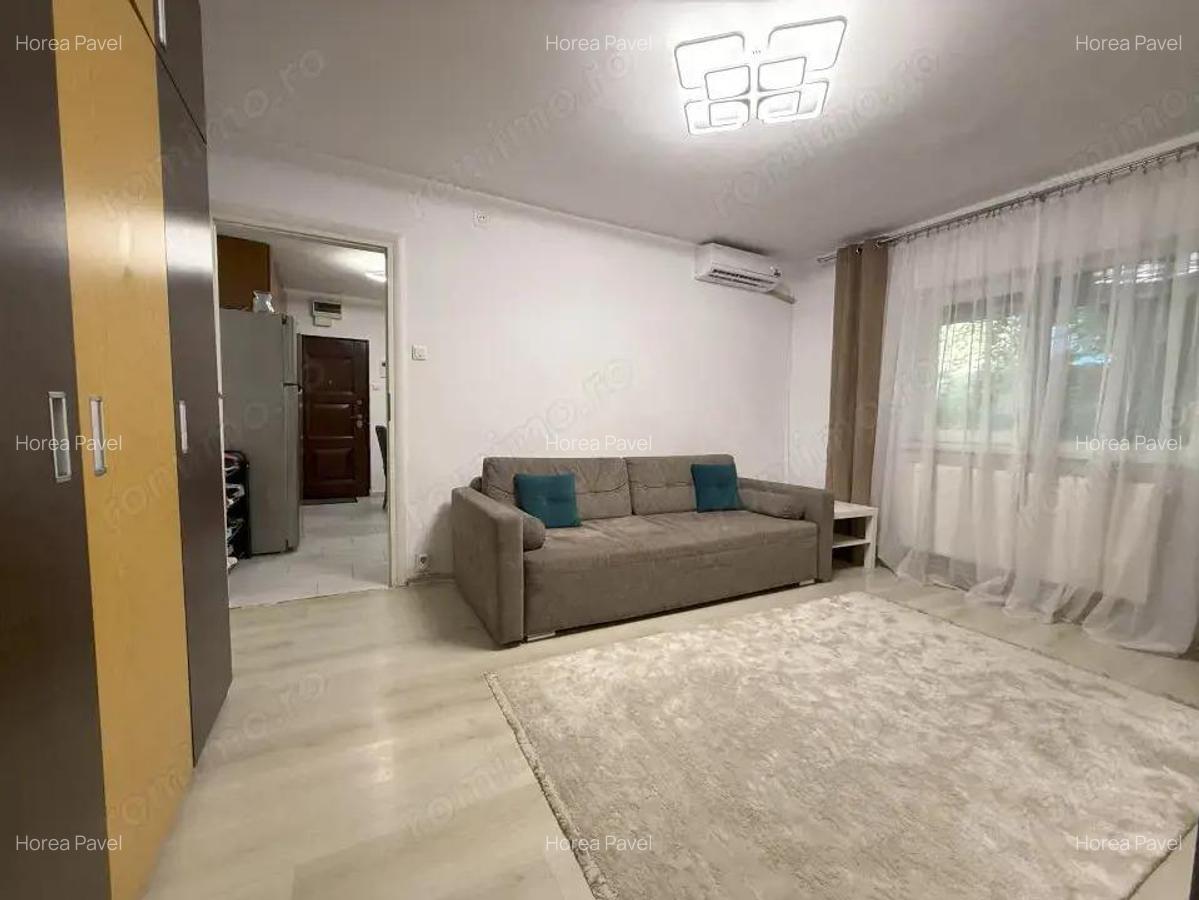 Apartament 2 camere, 50 mp utili, semidecomandat - zona Buziasului - 2