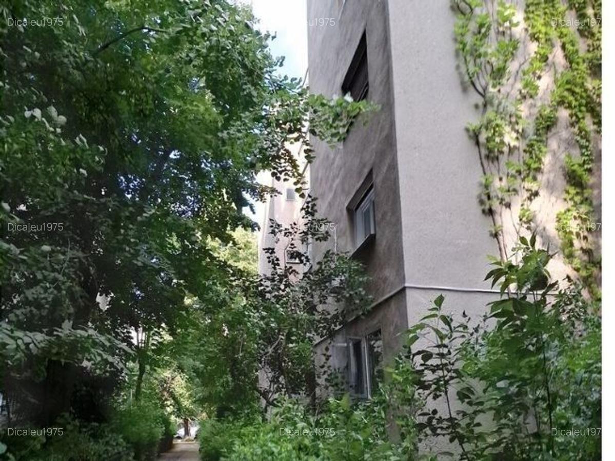 Vanzare 3 camere bl special H Drumul Taberei, Mall Afi Cotroceni, Bloc Special H dec - 1