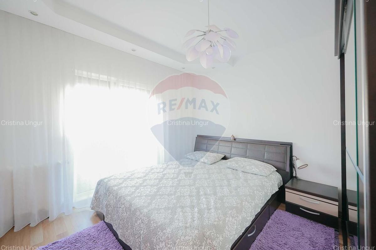 Apartament cu 3 camere + garsoniera de vanzare in zona Decebal - 7
