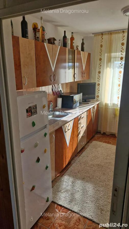 Apartament de vanzare - 4