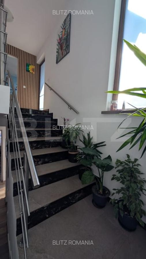 Casa tip duplex, 176 mp utili + teren 204 mp, front stradal 16 m - 10