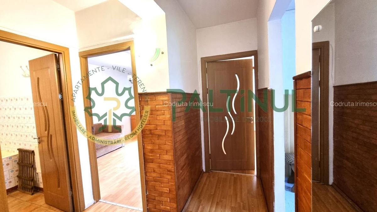 Ap. 3 camere in Strand str. Barsei et.4 cu balcon - 5