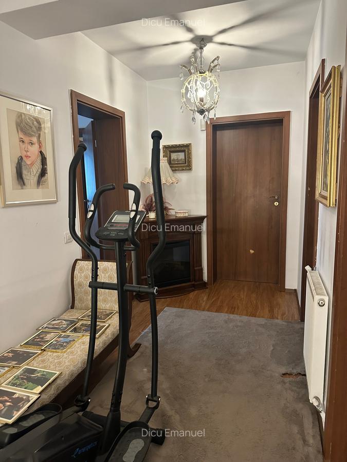 Pipera  Pod - Vila tip Duplex în complex   - 4 camere -garaj-curte+mansarda - 15