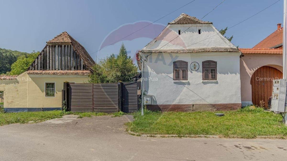 Casa saseasca cu Poveste in inima Transilvaniei/5500 mp teren/Bunesti - 2
