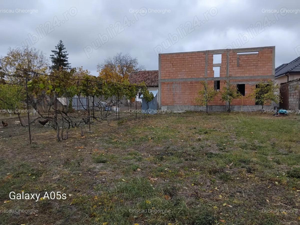 Casa da vanzare in jud. ARAD Ora?ul Curtici . - 8