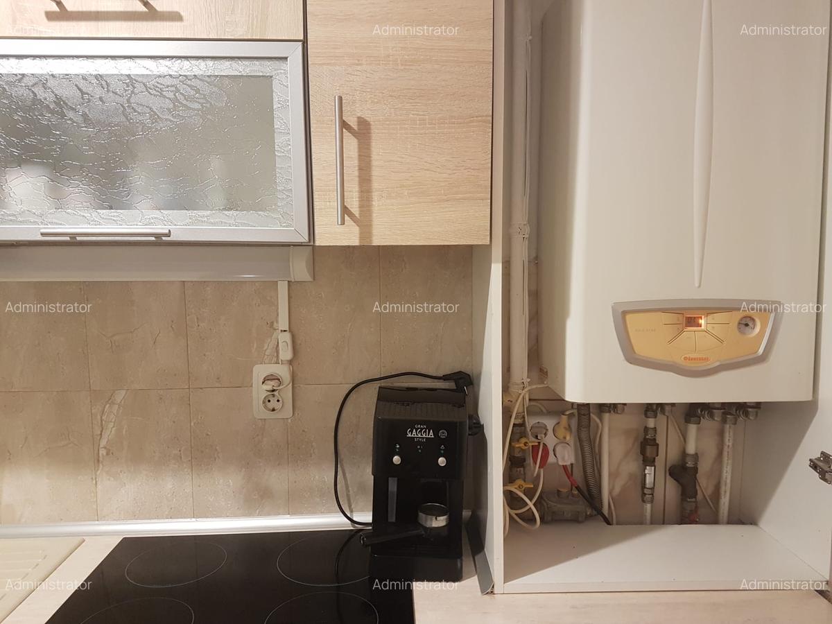 Apartament doua camere, decomandat, mobilat si utilat, sudic, liber, Piata Sud - 13