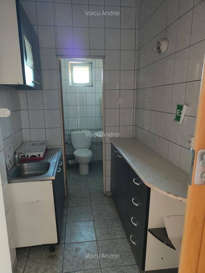 Ciucas--Spatiu birouri 260 mp compartimentat ,parcare ,liber - 10