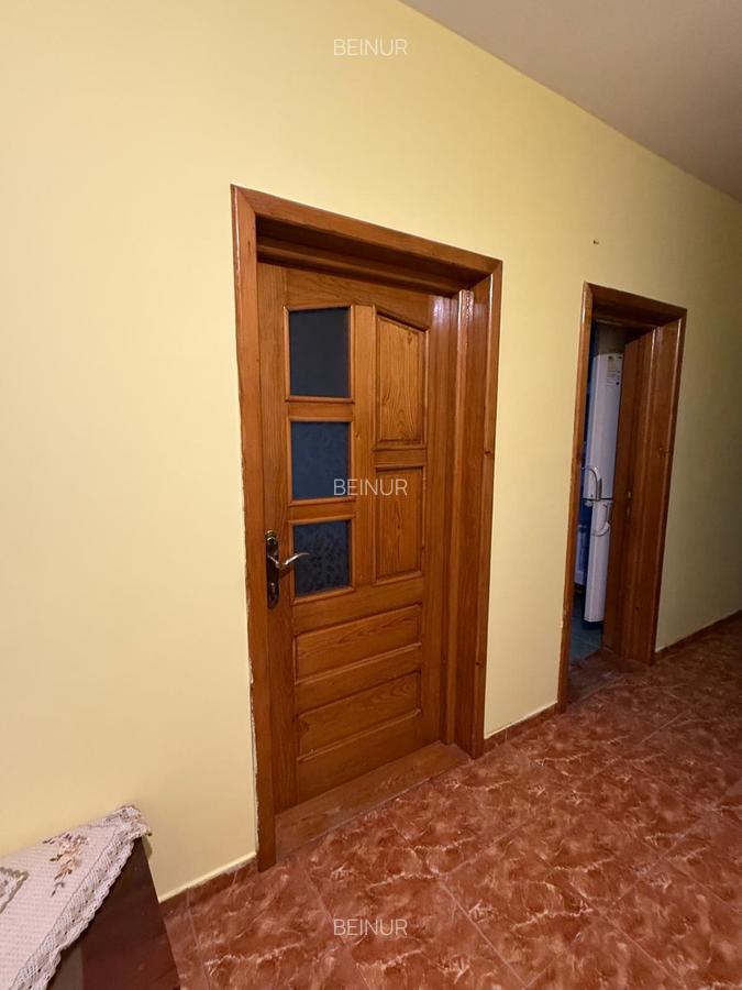 Casă cu 7 camere în Central - 4