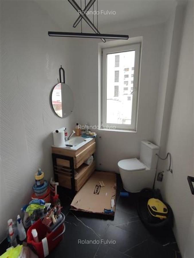 IDEAL INVESTITIE!  Vanzare garsoniera  total renovata, in bloc mic, Piata Doroba - 7