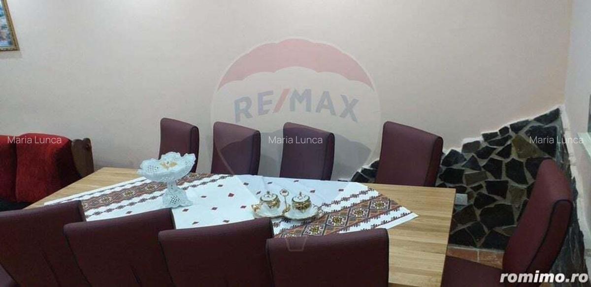 Casa / Vila cu 6 camere de vanzare - 14