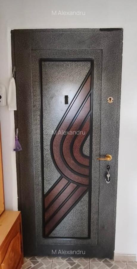 Apartament 2 camere, 47mp, decomandat, 2/4, micro 17 - 10