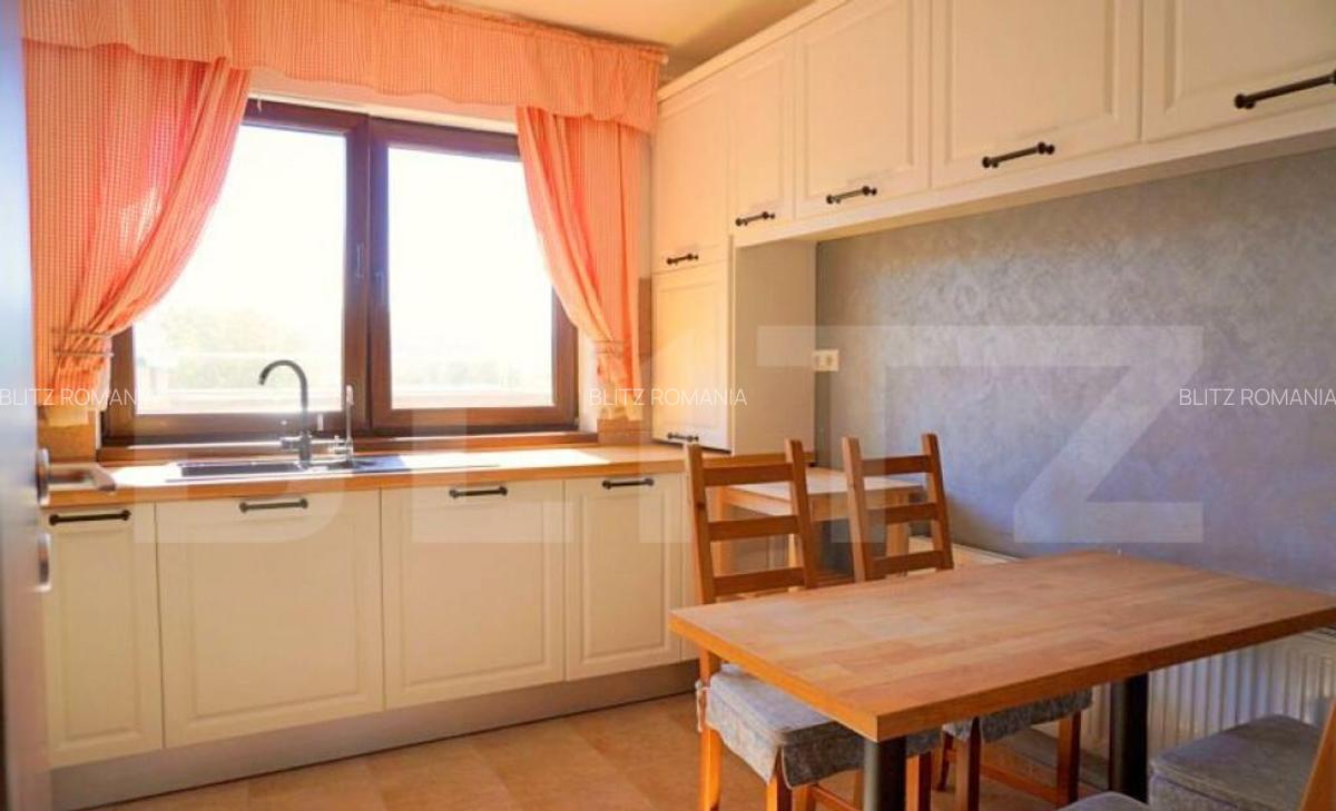 Apartament cu 3 camere, GARAJ, loc de parcare, ansamblu pri - 12