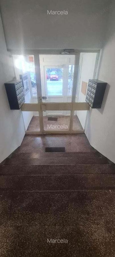 Apartament 4 camere Ghencea - Sector 6 - 1