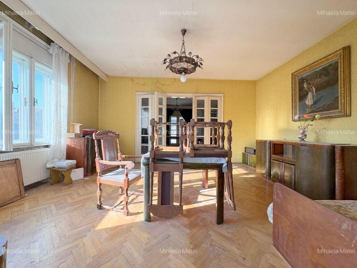 Apartament cu 4 camere decomandat în Central - 5