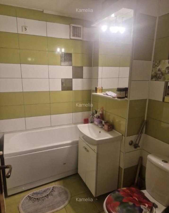 Apartament 3 camere Brosteni - Colegiu - 4