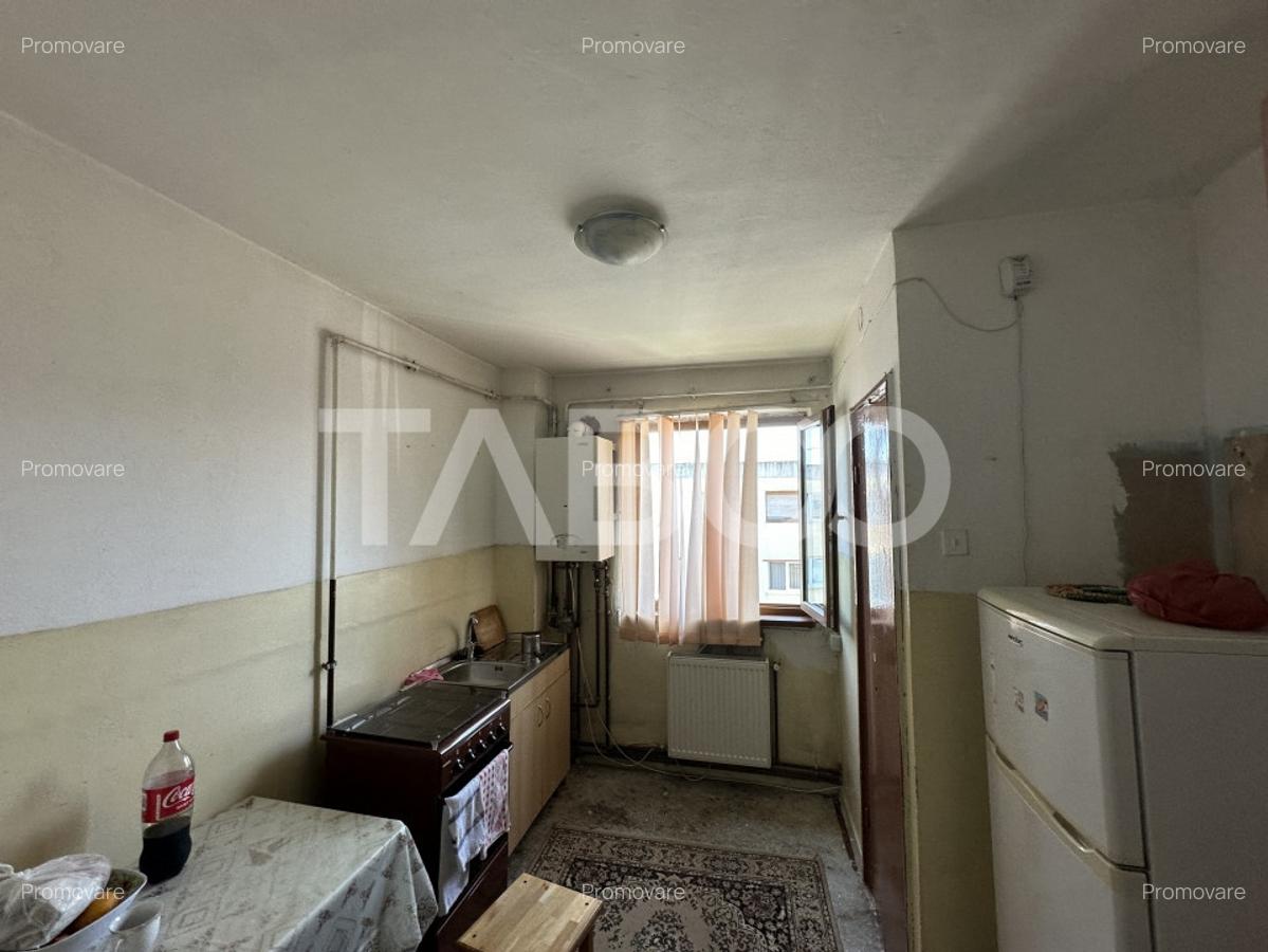 Apartament de vanzare 3 camere 75 mp utili  zona Negoiu Fagaras - 4