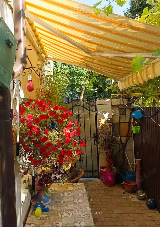 Casa de vanzare (schimb cu casa mai mica ?i curte mai mare )aproape de biserica Sfantul Gheorghe - 5