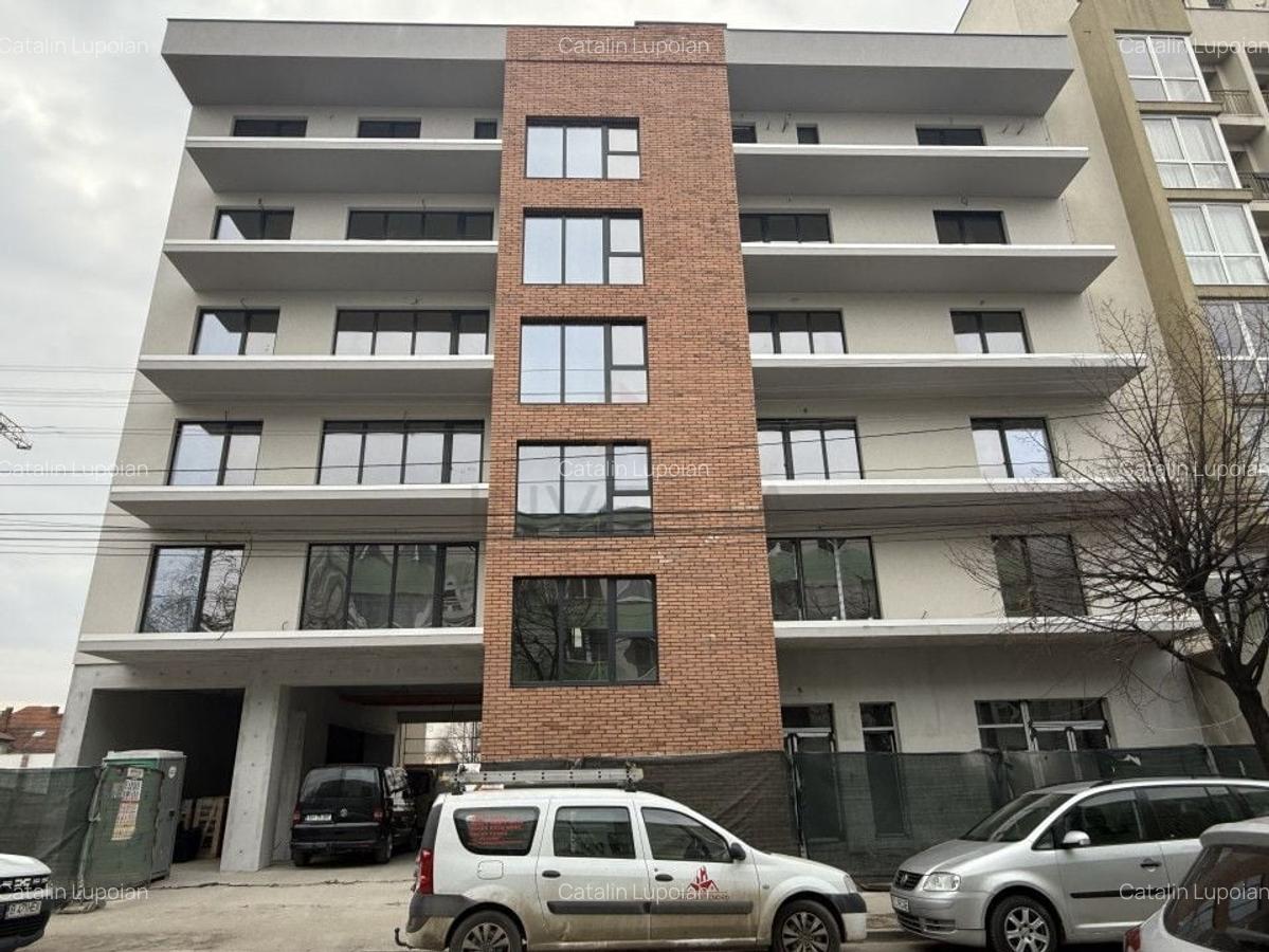 Apartament cu 3 camere! Bloc nou! - 1