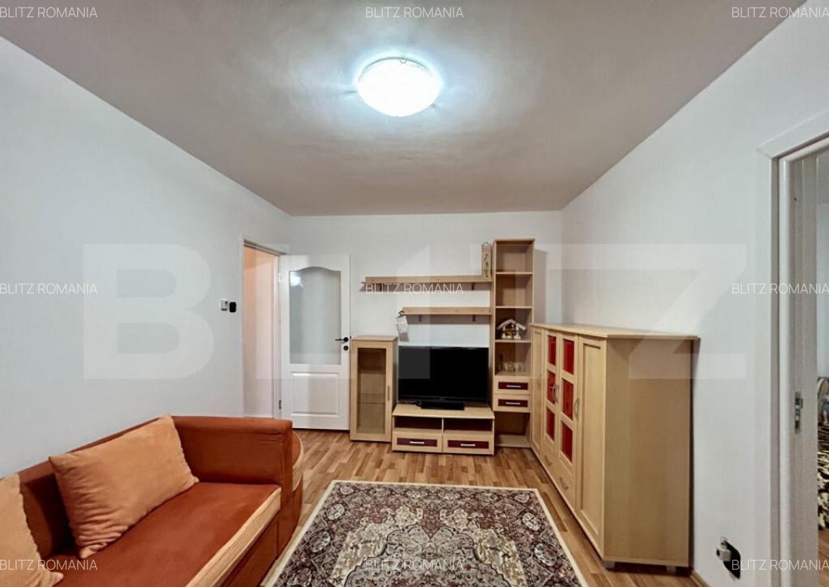 Apartament 2 camere, semidecomandat, in Plopeni - 2