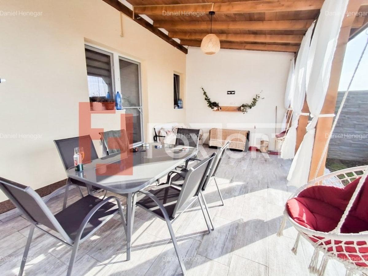 Casa tip duplex cu 3 camere de vanzare in Bucovat - 17