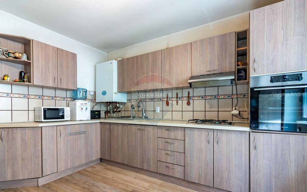 Casa / Vila cu 5 camere de vanzare Popesti-Leordeni - 11