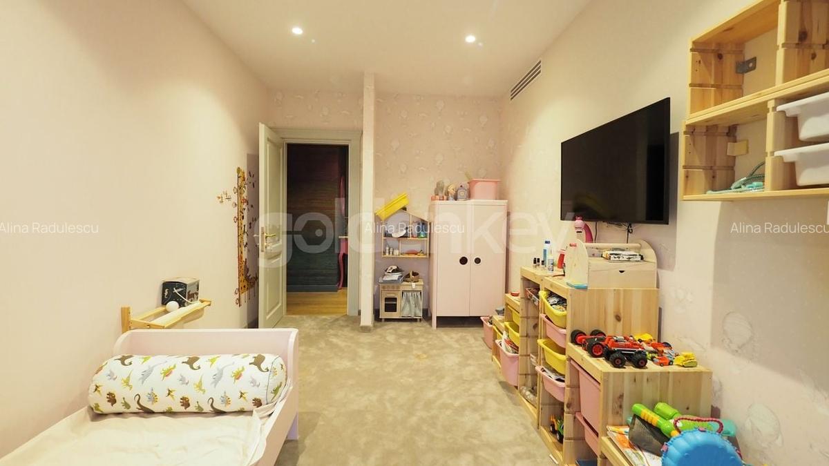 Apartament cu 4 camere, mobilat în Herăstrău - 18