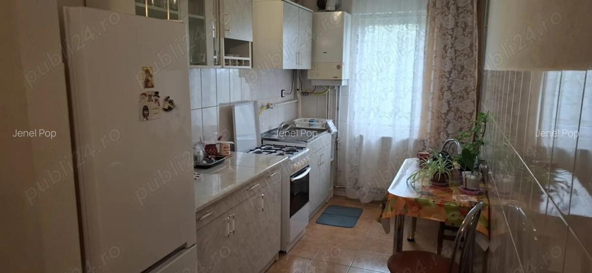 Vand apartament cu 1 camera decomandat - 7