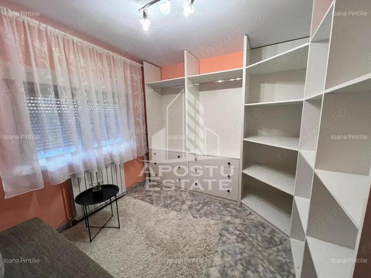 Apartament cu 3 camere, decomandat, zona Bucovina - 4
