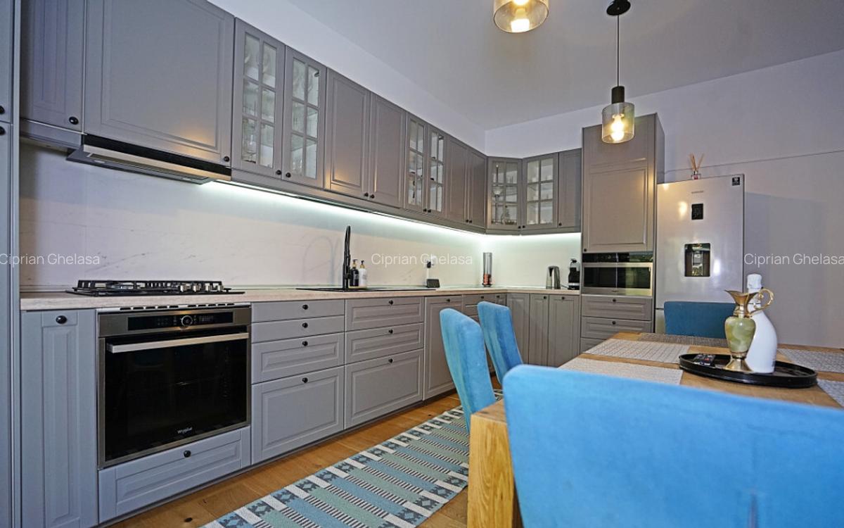 LUX Urban in Dristor-Park Lake-IOR Vila Exclusivista - 14