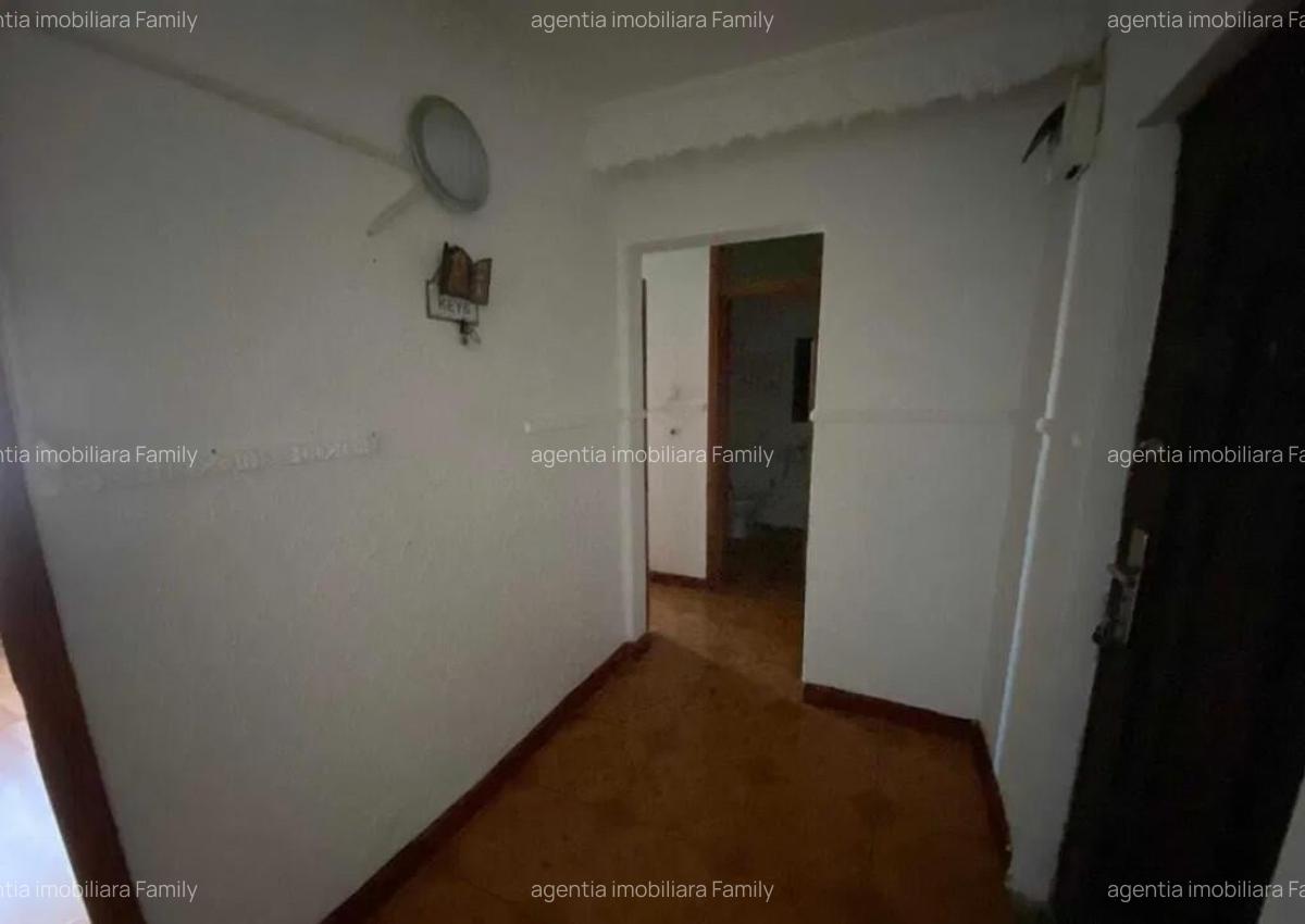 Apartament cu 2 Camere Decomandate - Etaj 2 Zona Burdujeni Cuza Voda 2 - 4