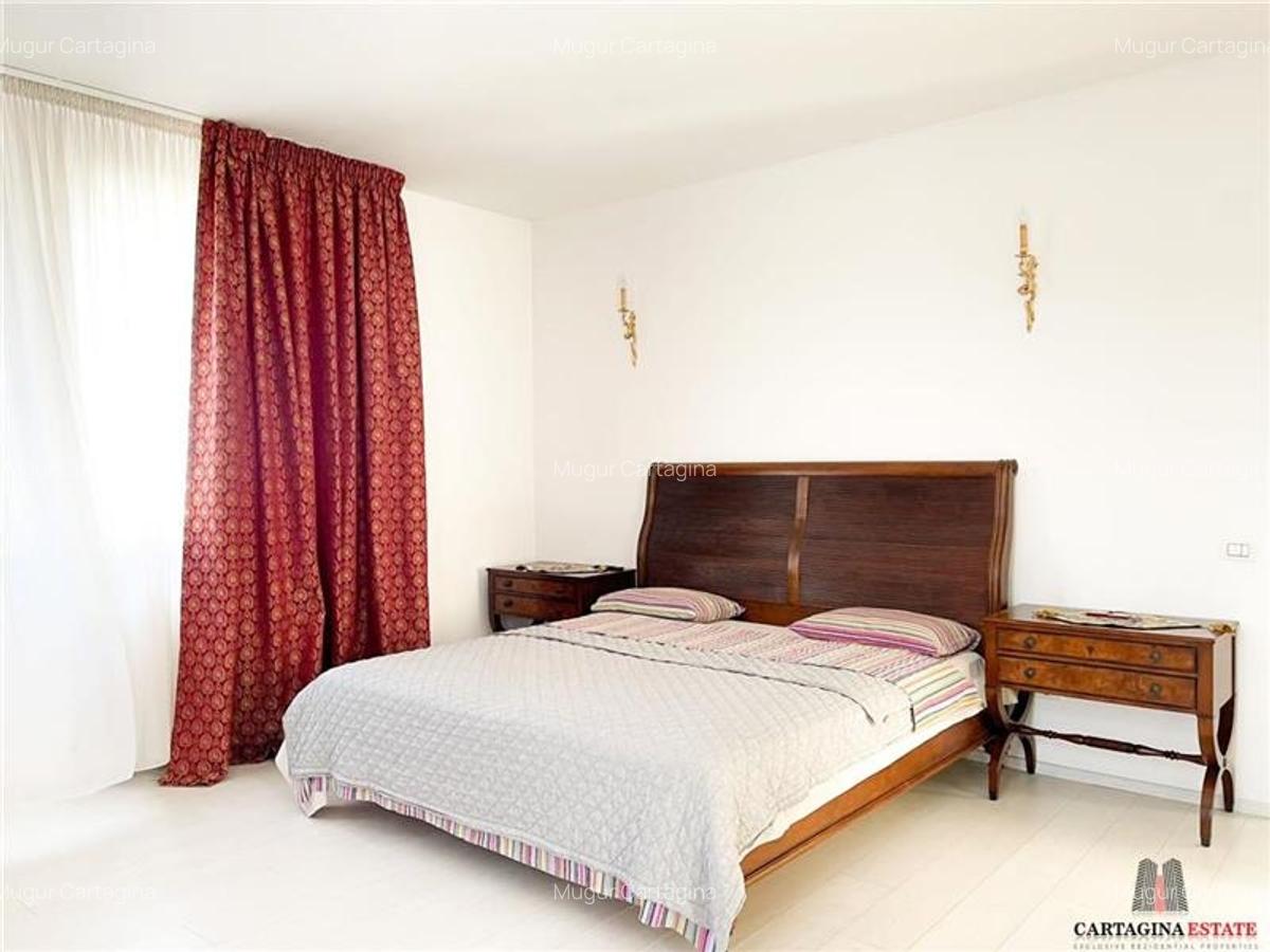 Vila eleganta / Mark Twain / Cambrige /Jolie Ville / COMISION 0 - 21