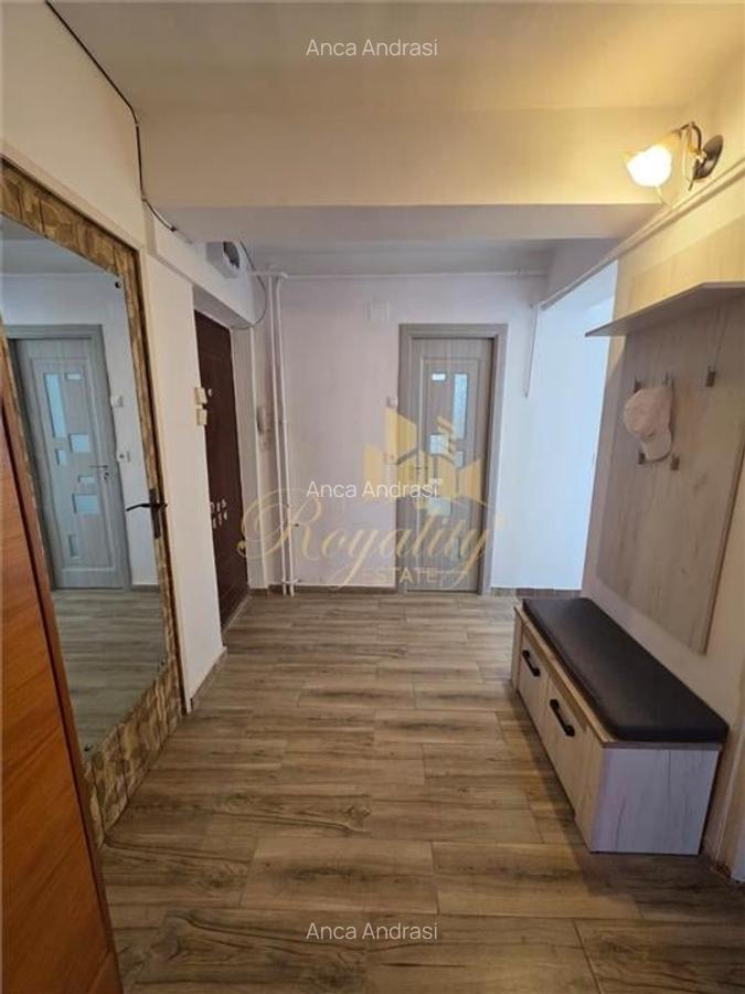 PIATA VICTORIEI, Apartament cu 2 dormitoare, centrala proprie, clima - 3