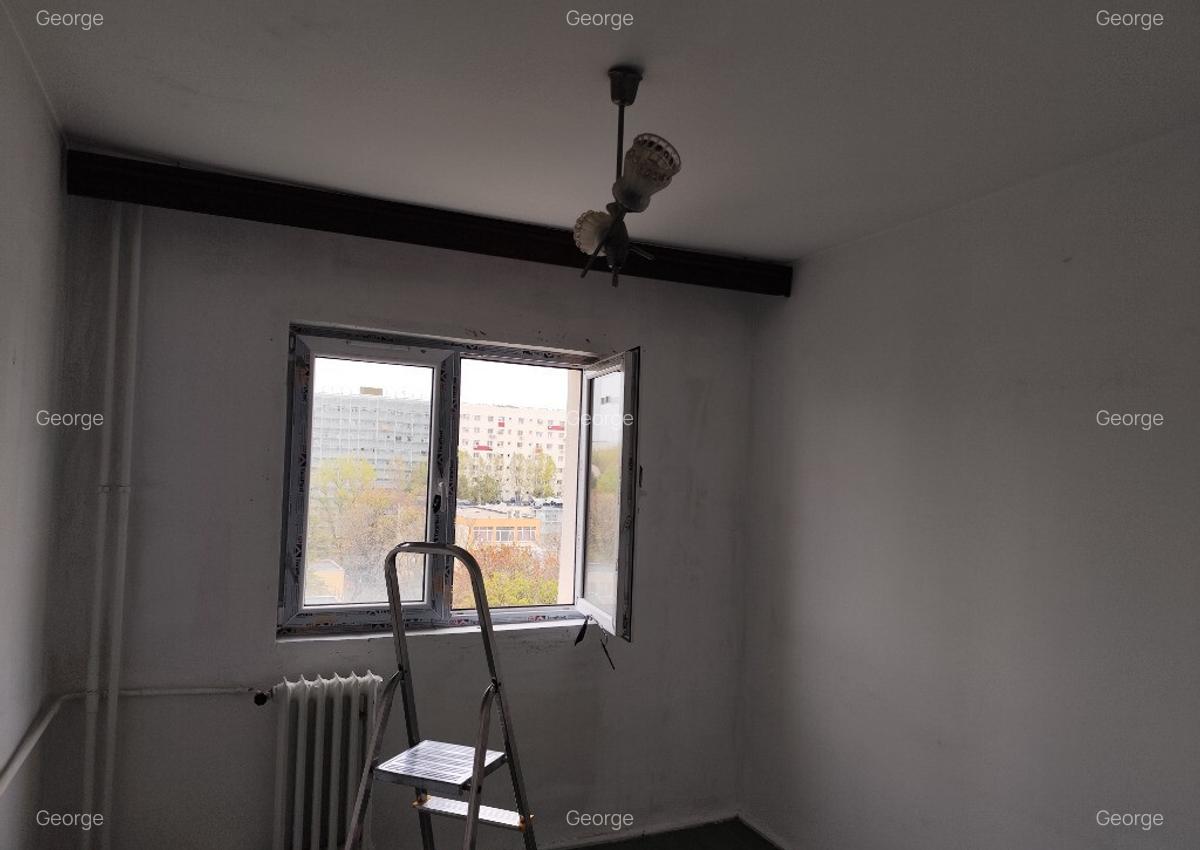 Apartament 2 camere bloc recent reabilitat strada Moldovi?a sector 4 - 6