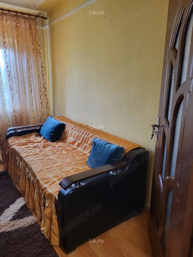 Vand apartament 3camere et 2 zona Casa de Pensii,str Bucegi - 5
