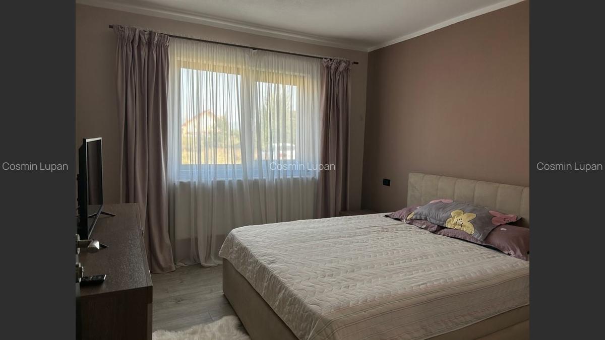 Casă frumoasă 4 camere, Strada Ana Ipatescu, Tg-Jiu - 8