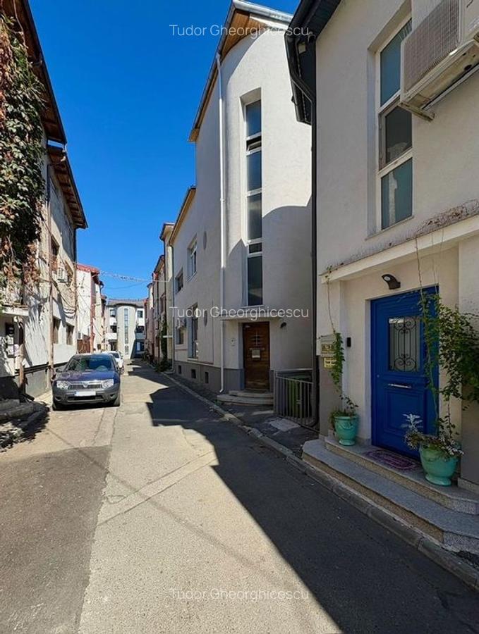 APARTAMENT DE TIP DUPLEX IN VILA RENOVATA INTEGRAL - FERDINAND - CAROL - 1