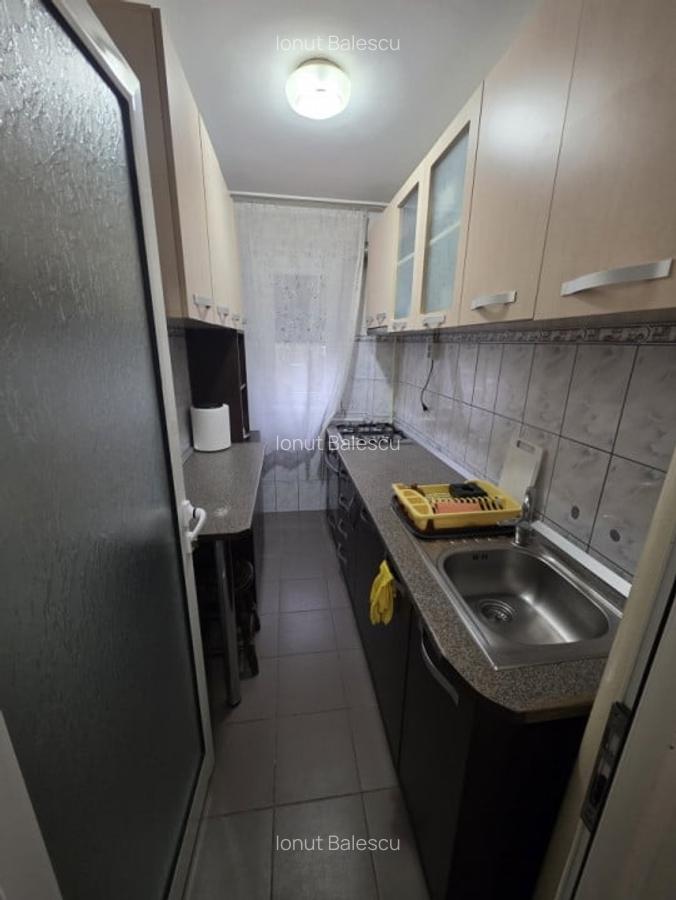 Inchiriere 3 camere Militari - Politehnica - 2