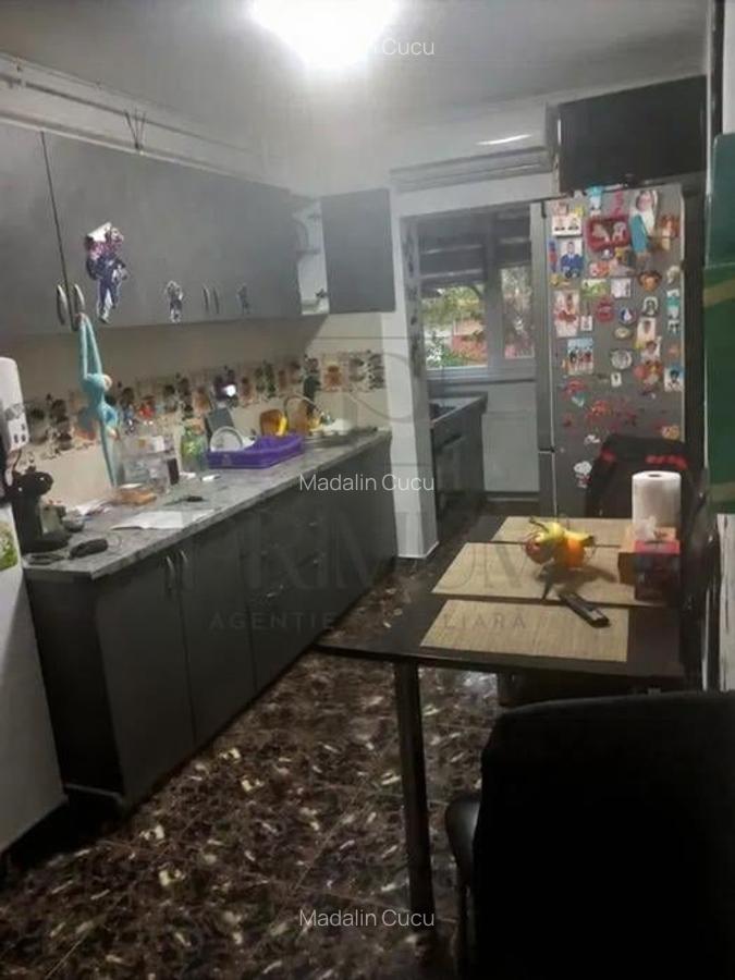 TORONTALULUI - 3 CAM - DECOMANDAT - BOXA - CENTRALA - ZONA EXCELENTA - 4 TORONTALULUI - 3 CAM - DECOMANDAT - BOXA - CENTRALA - ZONA EXCELENTA - 4